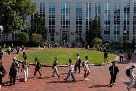 Northeastern Illinois University